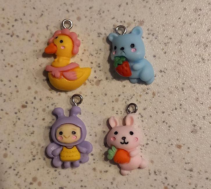 Dieren bedels

Leuke dieren bedels "nieuw", Hobby en Vrije tijd, Kralen en Sieraden maken, Nieuw, Bedel, Ophalen of Verzenden