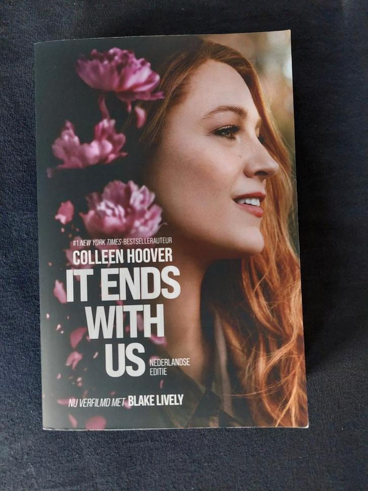 IT ENDS WITH US - Colleen Hoover (Nederlandse Editie), Boeken, Romans, Zo goed als nieuw, Nederland, Ophalen of Verzenden