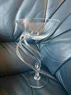 Uniek glaswerk met gedraaide steel - kunst - glas - vaas, Gebruikt, Overige kleuren, Ophalen of Verzenden, Glas