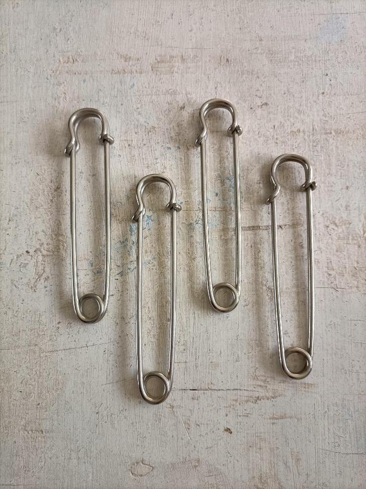 Kiltnaald / Kiltspeld / Sjaal speld / Omslagdoek speld, Sieraden, Tassen en Uiterlijk, Broches, Nieuw, Overige materialen, Zilver