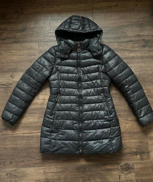 Super mooie zwarte winterjas Monte Cervino maat L, Kleding | Dames, Jassen | Winter, Zo goed als nieuw, Maat 42/44 (L), Zwart