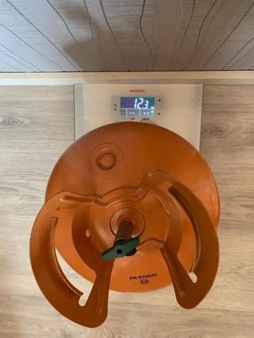 Aangebroken fles koelmiddel voor o.a. ijsmachines beschikbaar voor biedingen