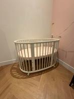 Stokke Sleepi Ledikant met Matras, Kinderen en Baby's, Babywiegjes en Ledikanten, Ophalen, Zo goed als nieuw, Ledikant