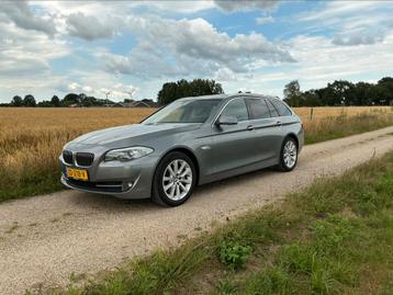 BMW 5-Serie 525D Touring 150KW Aut8 2011 Grijs beschikbaar voor biedingen