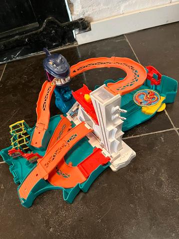 Hot Wheels Racebaan met Haai beschikbaar voor biedingen