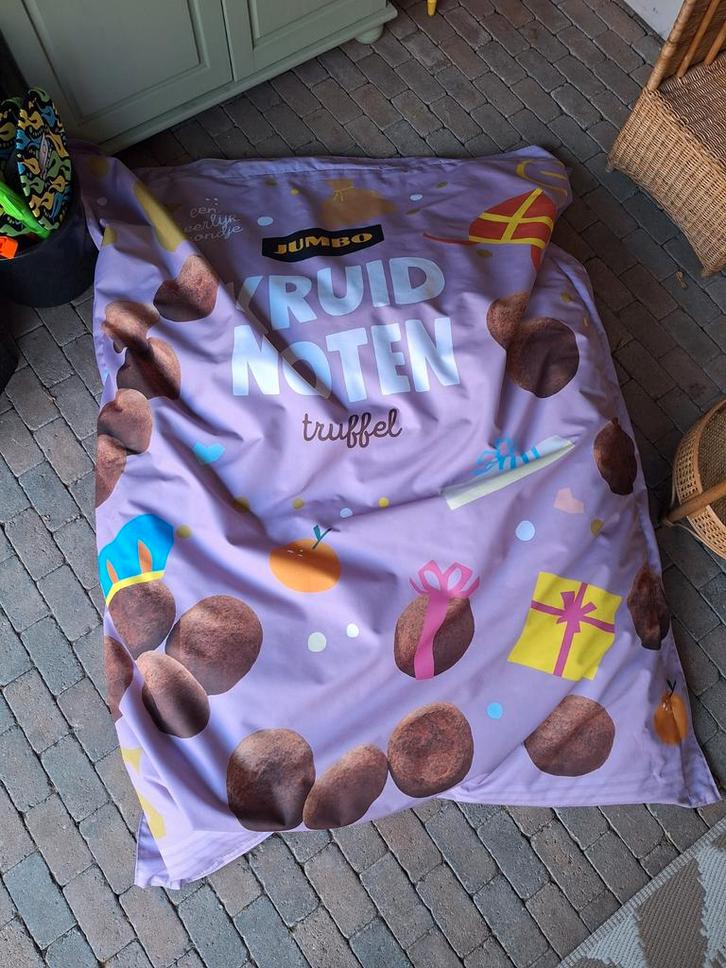 Grote Lila Zitzak Kruidnoten Jumbo sinterklaas, Huis en Inrichting, Zitzakken, Ophalen