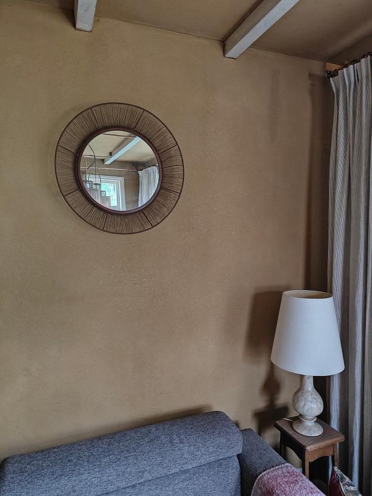 Ronde metalen wandspiegel – industrieel & modern design, Huis en Inrichting, Woonaccessoires | Spiegels, Zo goed als nieuw, 50 tot 75 cm