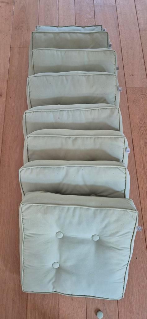Dutch Decor lime groene buiten kussens 8 stuks 45x45x8 cm, Tuin en Terras, Tuinmeubel-accessoires, Gebruikt, Ophalen of Verzenden