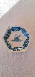 Zeskantig schaaltje Koninklijke Tichelaar Makkum., Ophalen of Verzenden