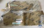 NOS bekleding onder achterbank crème voor Mercedes-Benz W123, Auto-onderdelen, Interieur en Bekleding, Ophalen of Verzenden, Nieuw