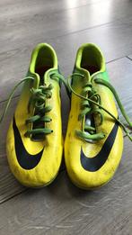 Voetbalschoenen maat 36, Maat XS of kleiner, Ophalen of Verzenden, Zo goed als nieuw, Schoenen