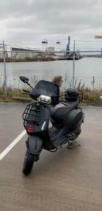 Vespa Sprint S - 2021 - Zwart, Fietsen en Brommers, Scooters | Vespa, Ophalen, Overige modellen, Zo goed als nieuw, Benzine