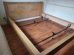 Bedombouw 180x220 met zelfdragende matras houder, Ophalen, Gebruikt, Bruin, Tweepersoons