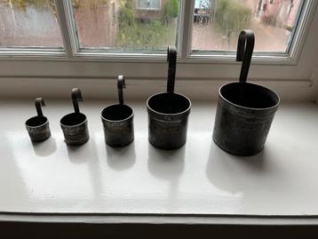 Antieke Maatbekers - Set van 5 beschikbaar voor biedingen