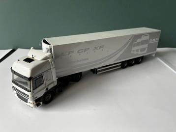 Tekno DAF CF 1:50 Model Truck beschikbaar voor biedingen