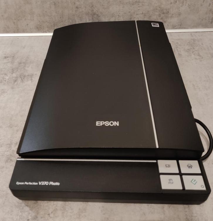 Epson Perfection V370 fotoscanner, Computers en Software, Scanners, Zo goed als nieuw, Fotoscanner, Windows, Ophalen of Verzenden