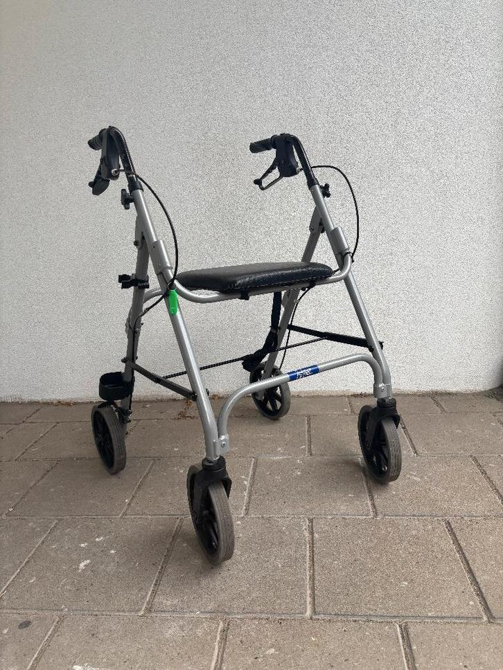 Rollator Thuasne Move Light, Diversen, Rollators, Gebruikt, Lichtgewicht, Opvouwbaar, Ophalen
