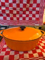 Vintage Le Creuset Cousances Oranje Gietijzeren Pan, Huis en Inrichting, Keuken | Potten en Pannen, Gebruikt, Gietijzer, Ophalen of Verzenden