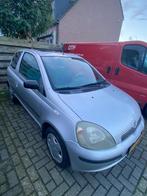Toyota Yaris 1.3 16V 3DR 2000 Grijs, Auto's, Voorwielaandrijving, 1299 cc, Stof, 4 cilinders