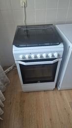 Gasfornuis Indesit, Witgoed en Apparatuur, Fornuizen, Ophalen, Gebruikt, 4 kookzones, Gas