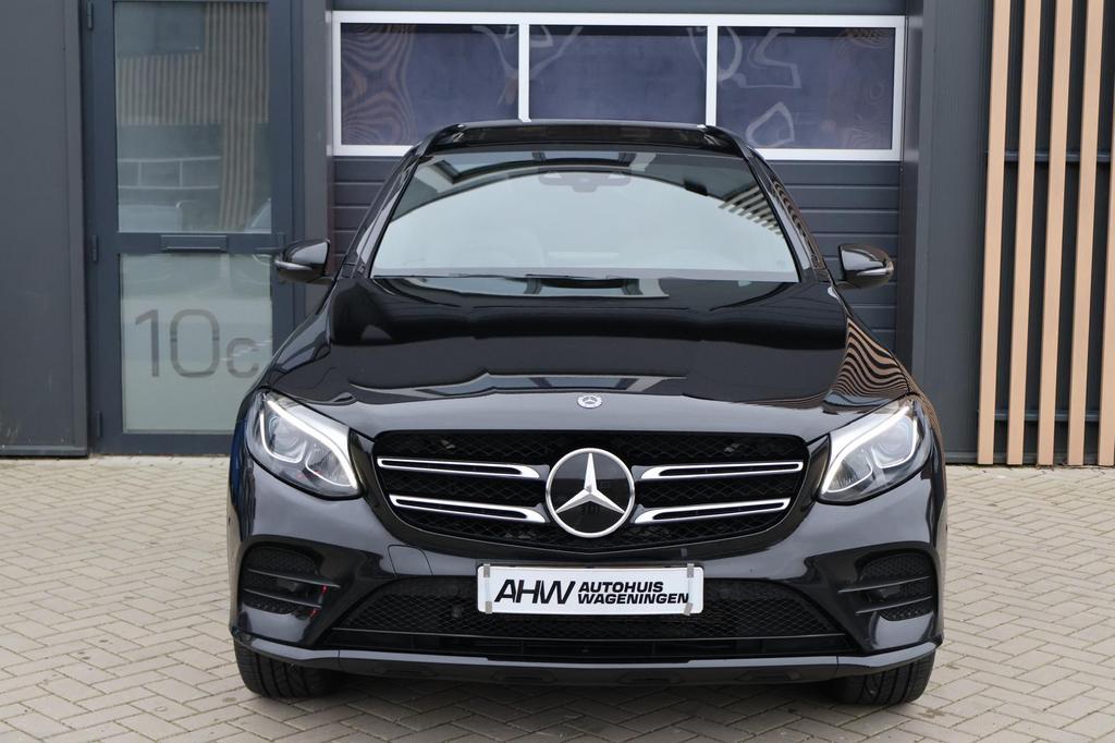 Mercedes-Benz GLC 350e|BURMESTER|PANO|4MATIC|TREKHAAK|, Automaat, 4 cilinders, Zwart, Hybride Elektrisch/Benzine