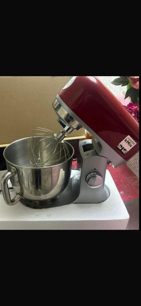 Kenwood keukenmachine, 4 liter of meer, Ophalen of Verzenden, Zo goed als nieuw, 3 snelheden of meer