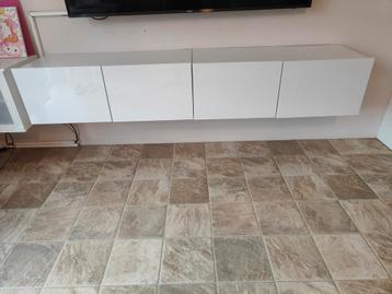 Dressoir zwevend twee delig 2 x 100cm breed  beschikbaar voor biedingen