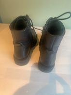 Black leather boots, Ophalen, Zo goed als nieuw, Laarzen