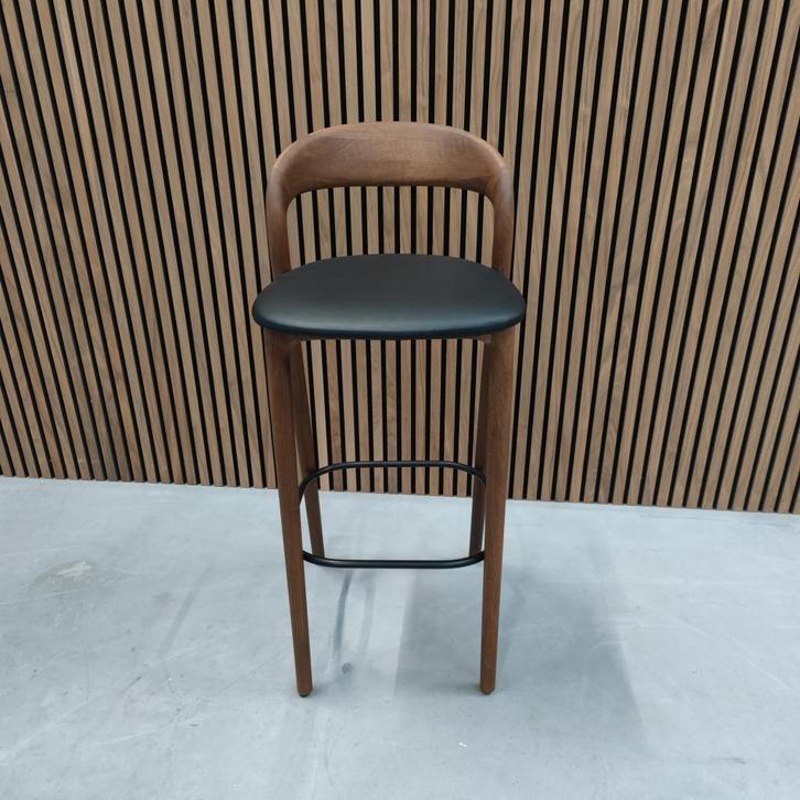 Artisan Neva barstool, Antiek en Kunst, Antiek | Meubels | Stoelen en Banken, Ophalen of Verzenden