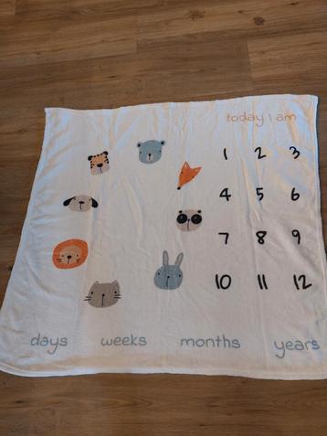 Baby milestone deken met dieren beschikbaar voor biedingen