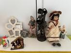 8 ceramic items and a doll, Ophalen of Verzenden, Zo goed als nieuw