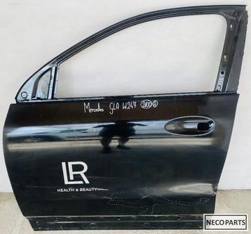 MERCEDES GLA W247 PORTIER DEUR VOORPORTIER ORIGINEEL  beschikbaar voor biedingen