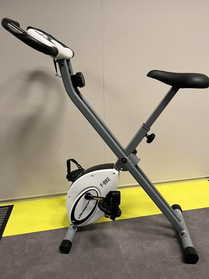 Hometrainer opklapbaar ( nieuw ), Sport en Fitness, Fitnessapparatuur, Nieuw, Hometrainer, Benen, Metaal, Ophalen