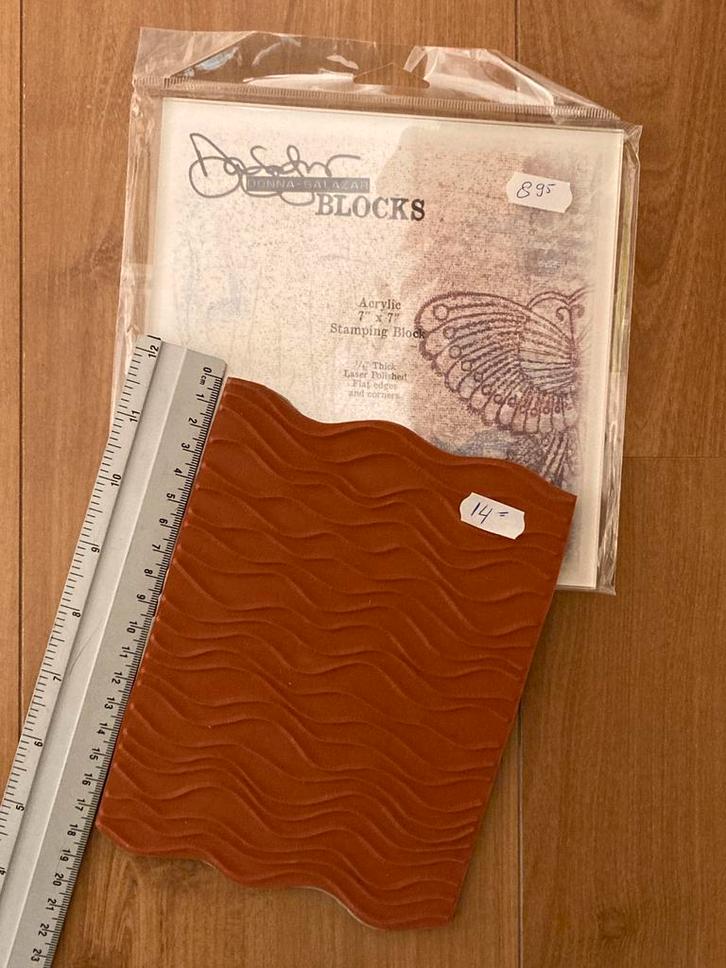 Lost coast design stempel met acrylblok wave lines, Hobby en Vrije tijd, Stempelen, Zo goed als nieuw, EZ-mounted stempel, Ophalen of Verzenden