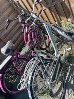 3 fietsen , 2 dames 1 mountainbike, Fietsen en Brommers, Fietsen | Dames | Damesfietsen, Ophalen, Gebruikt, Overige merken