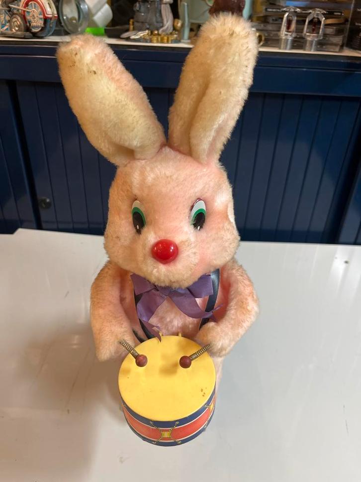 Vintage Speelgoed Konijn met Trommel, Kinderen en Baby's, Speelgoed | Overig, Gebruikt, Jongen of Meisje, Ophalen of Verzenden