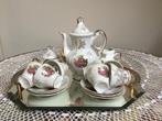 Servies theepot, suikerpot, melkkannetje, 6x kop en schotel, Antiek en Kunst, Ophalen of Verzenden