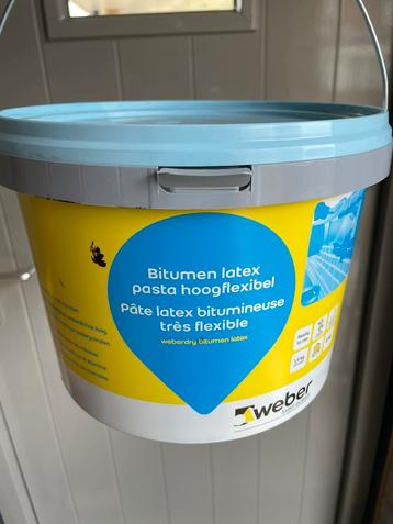 Weber latex bitumen. beschikbaar voor biedingen