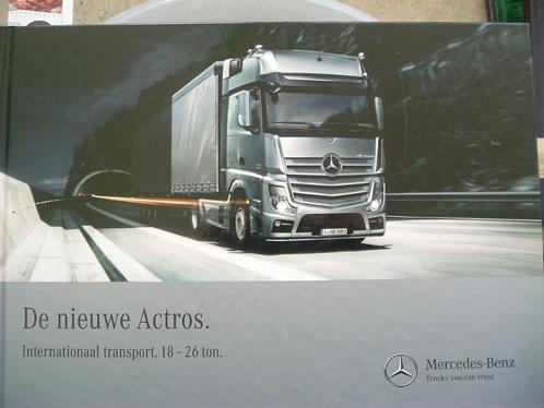 De nieuwe Actros van Mercedes-Benz - 2011., Boeken, Auto's | Boeken, Zo goed als nieuw, Mercedes, Ophalen of Verzenden