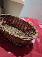 Twee mooie manden, Huis en Inrichting, Woonaccessoires | Schalen en Manden, Ophalen of Verzenden, Gebruikt, Rond, Riet