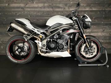 Triumph SPEED TRIPLE RS ABS (bj 2018) beschikbaar voor biedingen