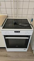 Siemens keramisch fornuis met oven, Witgoed en Apparatuur, Fornuizen, Ophalen, Keramisch, 4 kookzones, Zo goed als nieuw