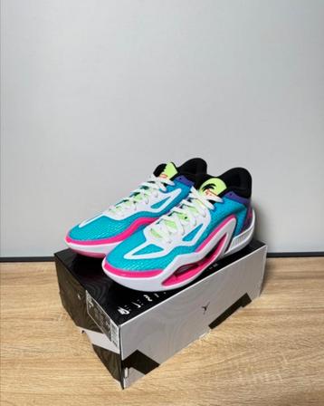 Nieuwe Jordan Tatum maat 40 in doos! beschikbaar voor biedingen