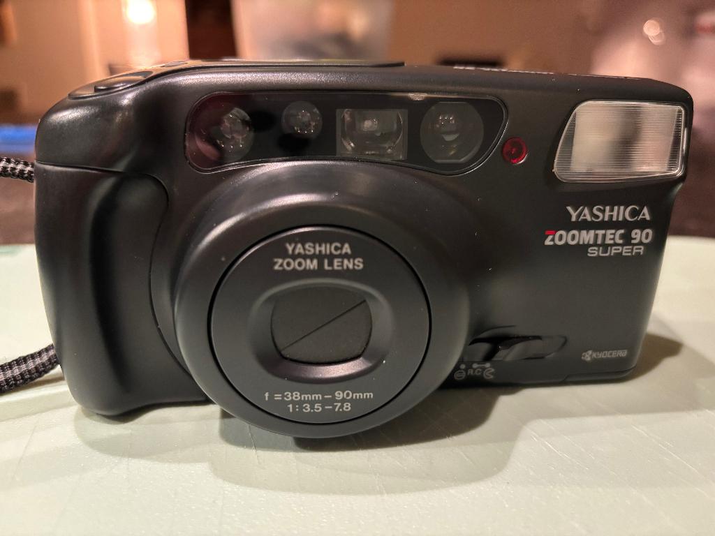 Yashica Zoomtec 90 super, Ophalen of Verzenden, Gebruikt, Compact, Overige Merken