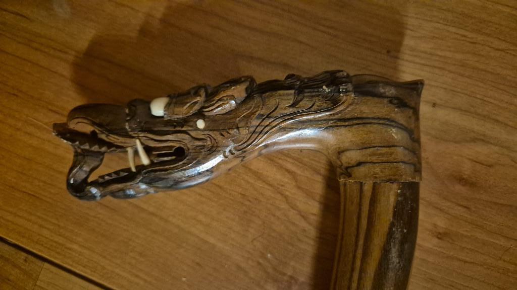 Antieke Chinees/Indonesisch wandelstok met drakenhoofd, Antiek en Kunst, Antiek | Overige Antiek, Ophalen