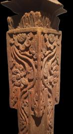 19e eeuw Tempel ornament Bali Balinees Nederlands Indië kris, Antiek en Kunst, Verzenden