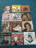 12 singles nederlandstalig, Ophalen of Verzenden, Gebruikt, Pop