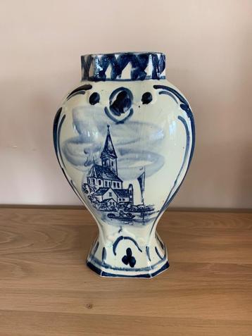 Mooie, Delftsblauwe vaas beschikbaar voor biedingen