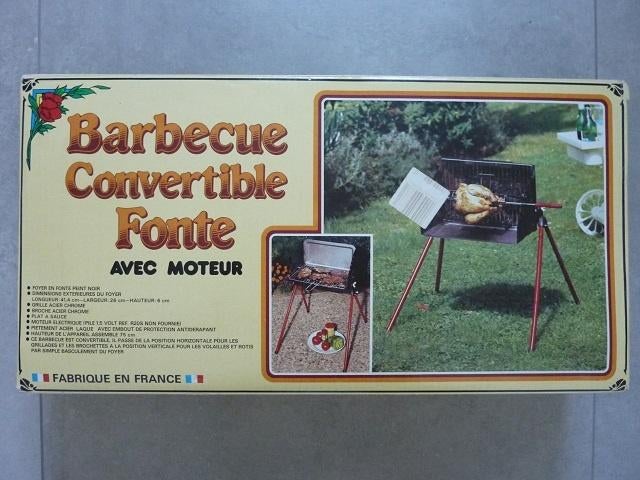 barbeque met rooster draaispit met motor gietijzeren haard, Tuin en Terras, Houtskoolbarbecues, Ophalen, Gebruikt, Met accessoires