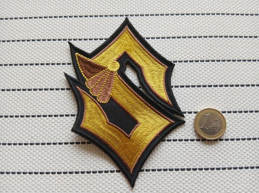 Sabaton zeer mooie shaped S patch s91 metal, Verzenden, Nieuw, Kleding